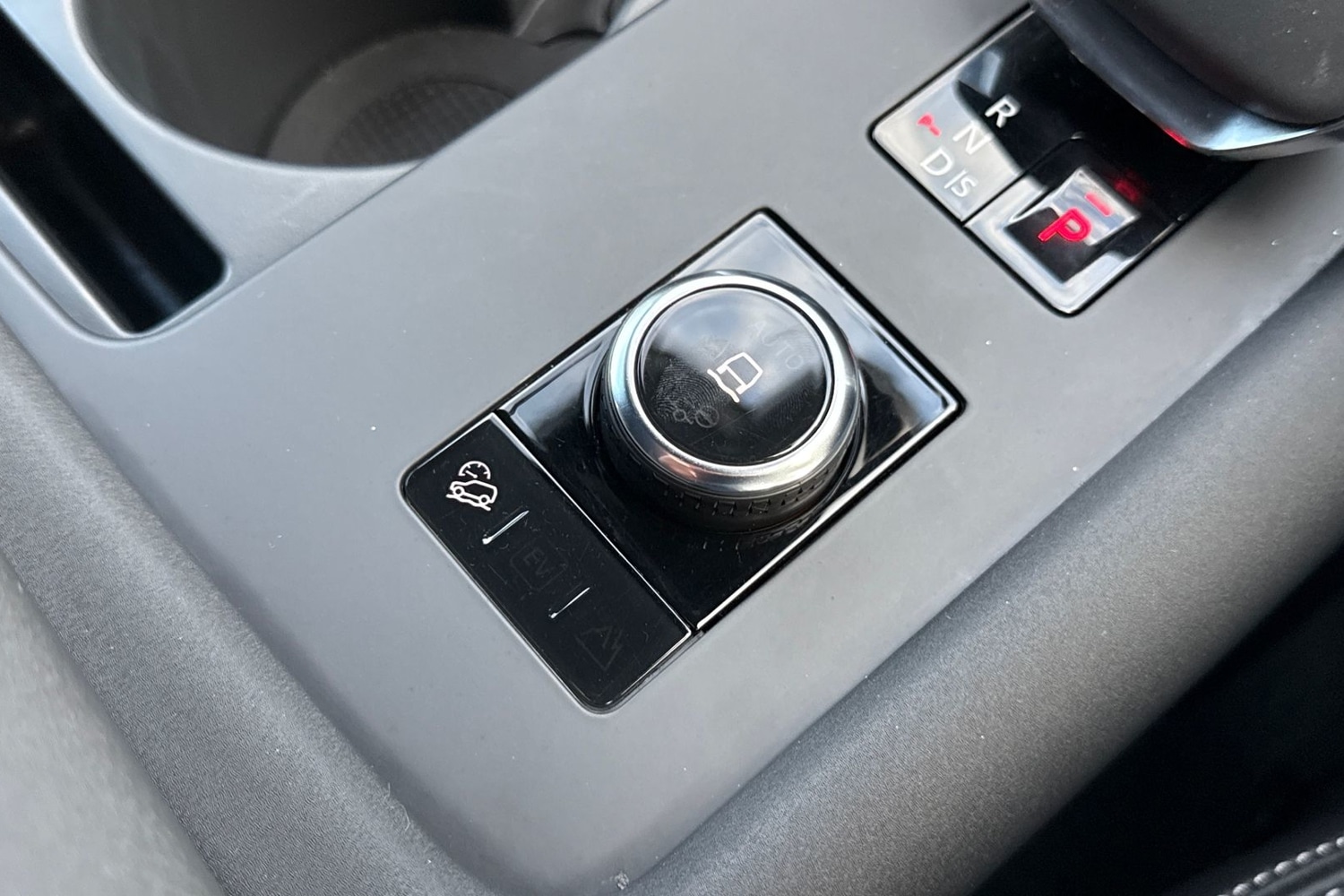 Used Land Rover Discovery 2024 for sale - 76855057: Photo 44