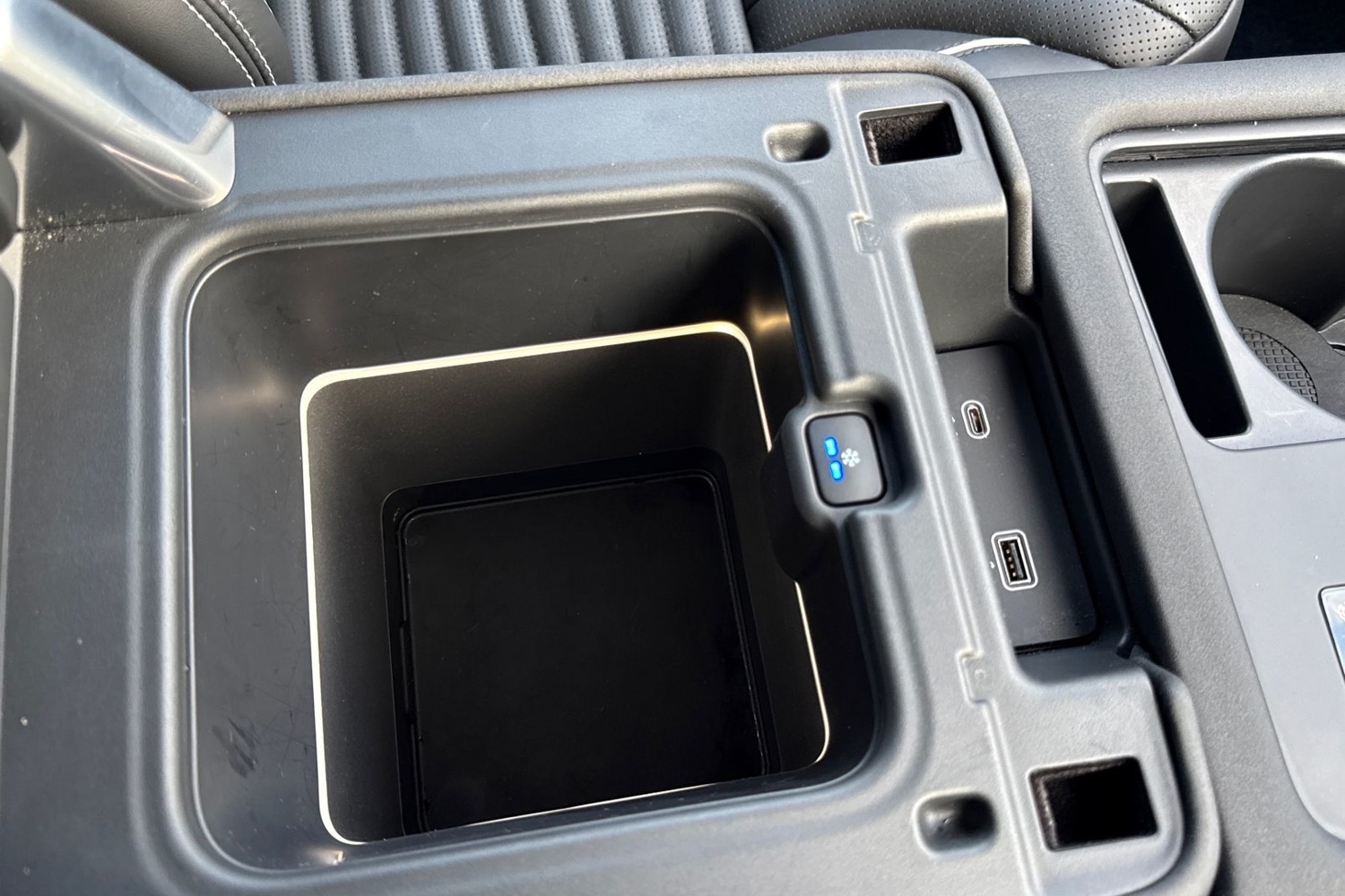 Used Land Rover Discovery 2024 for sale - 76855057: Photo 46