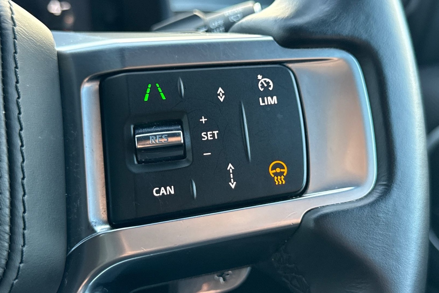 Used Land Rover Discovery 2024 for sale - 76855057: Photo 49