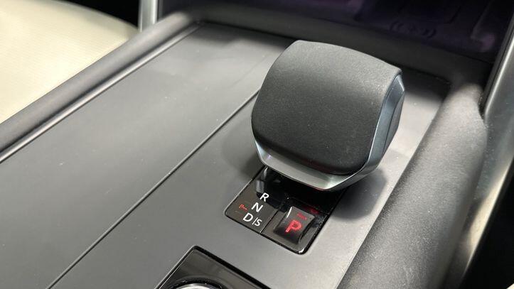 Used Land Rover Discovery 2024 for sale - 77620438: Photo 14