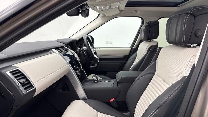 Used Land Rover Discovery 2024 for sale - 77620438: Photo 3