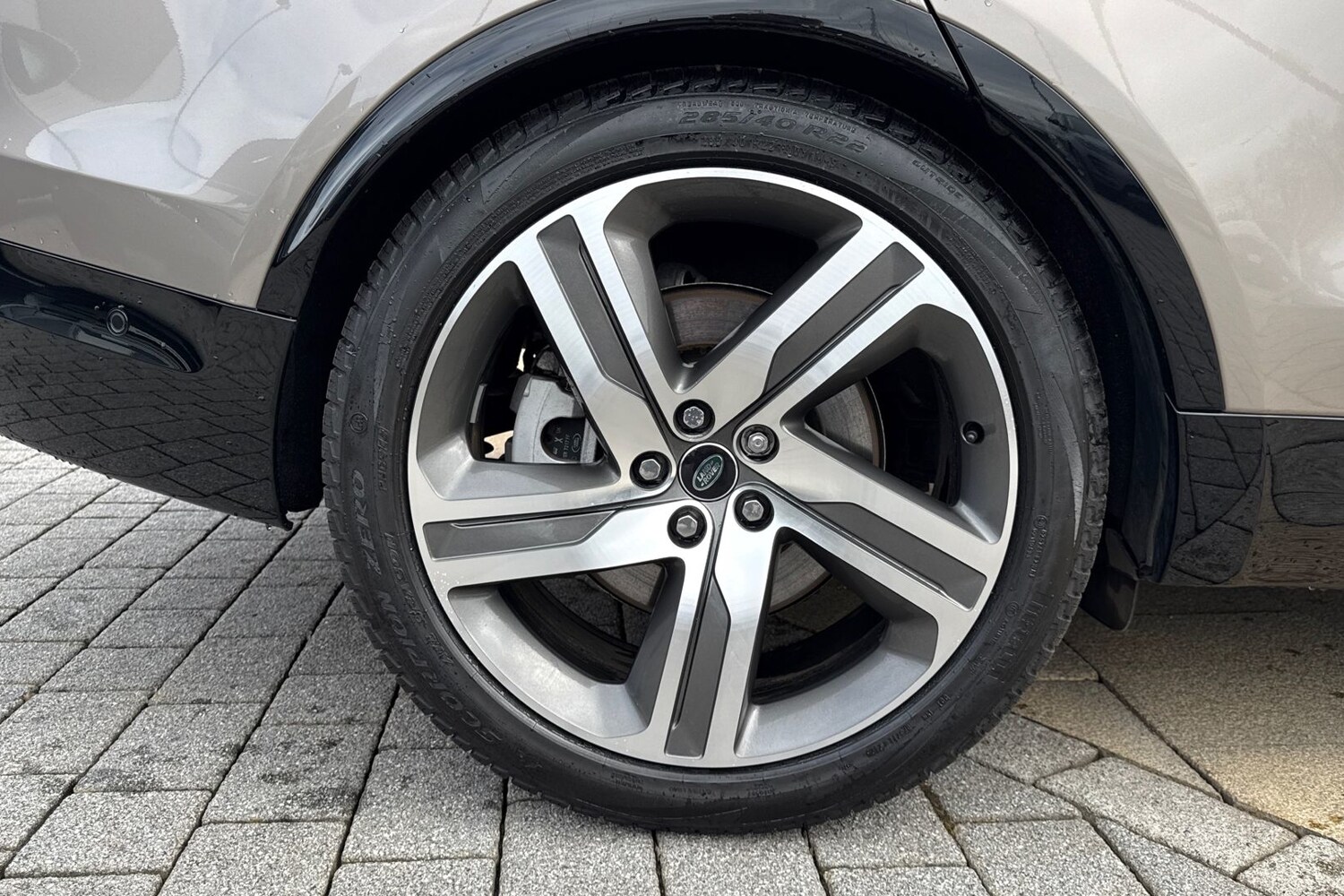 Used Land Rover Discovery 2024 for sale - 77620438: Photo 35