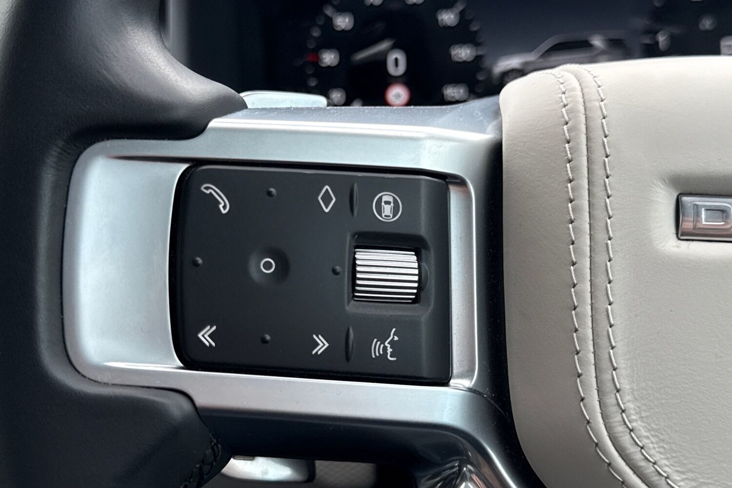 Used Land Rover Discovery 2024 for sale - 77620438: Photo 47