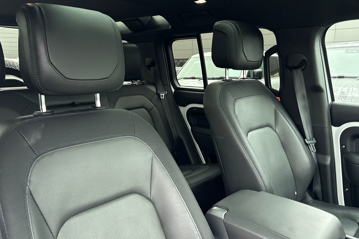 Used Land Rover Defender 2023 for sale - 77257674: Photo 22