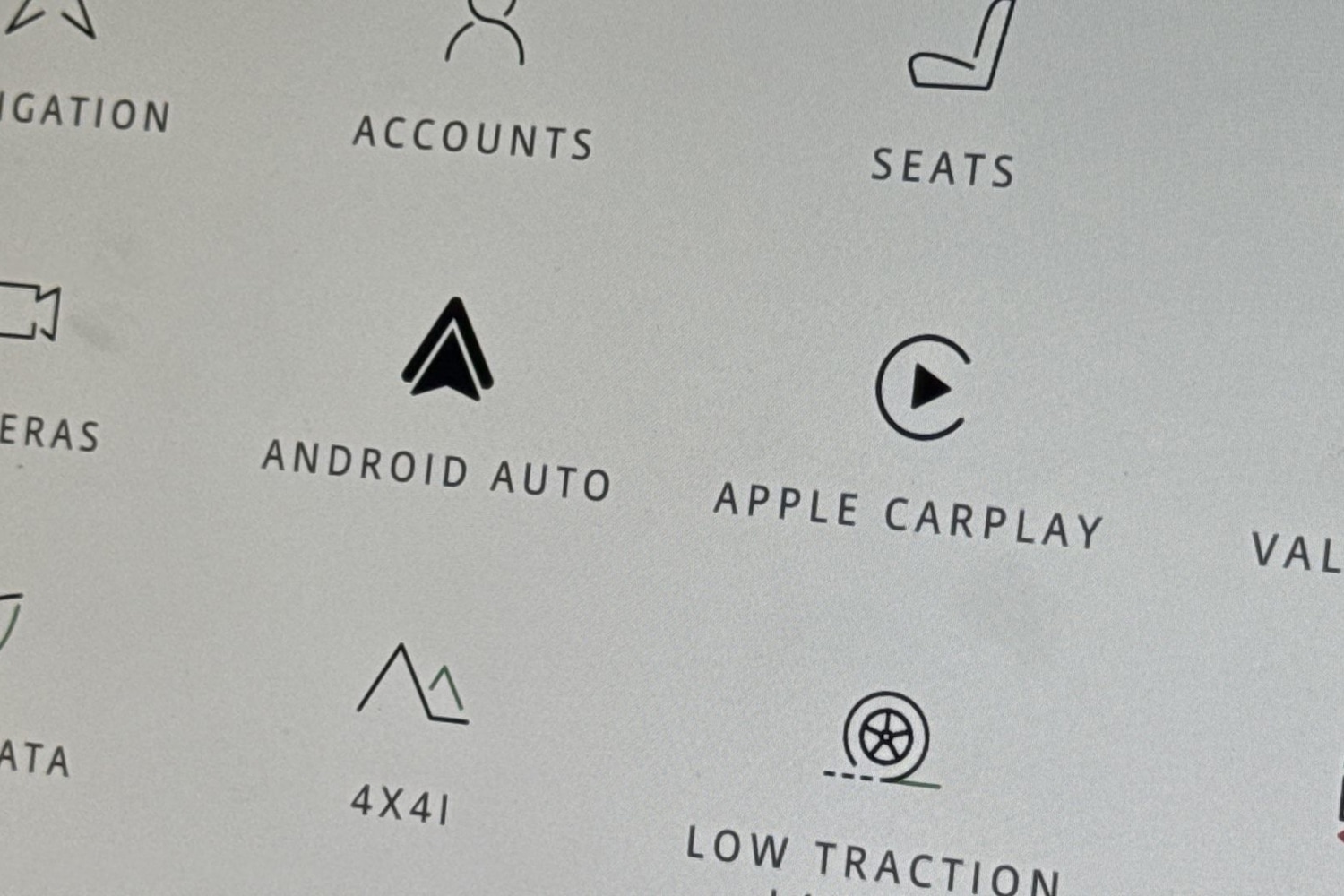 Used Land Rover Defender 2023 for sale - 77257674: Photo 36