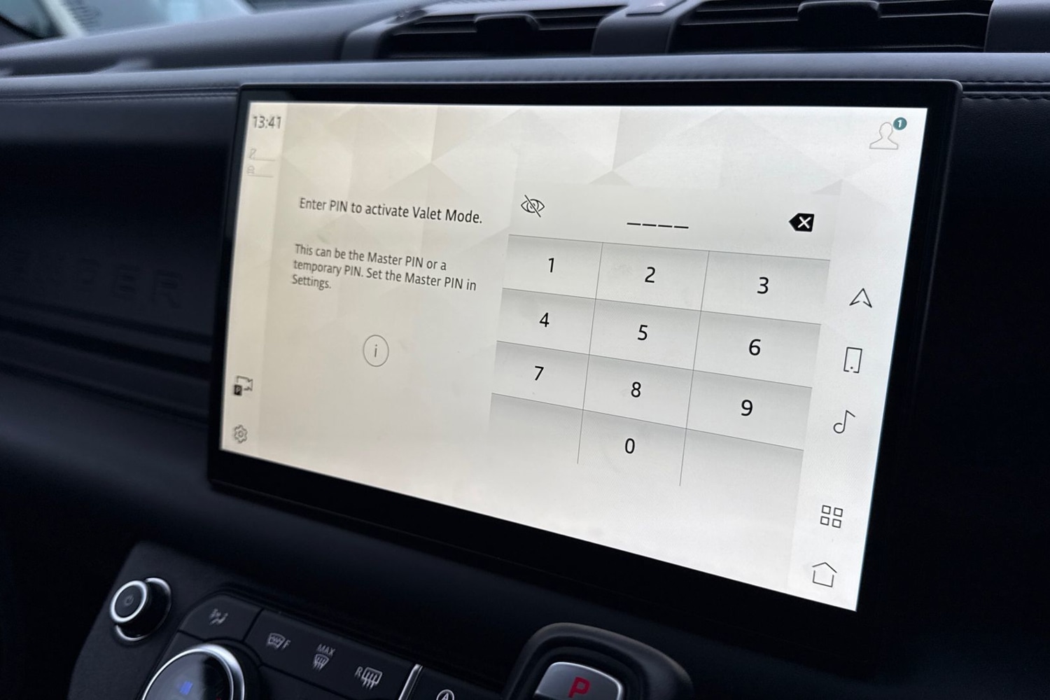 Used Land Rover Defender 2023 for sale - 77257674: Photo 41