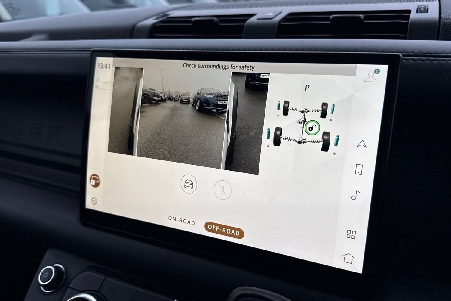 Used Land Rover Defender 2023 for sale - 77257674: Photo 42