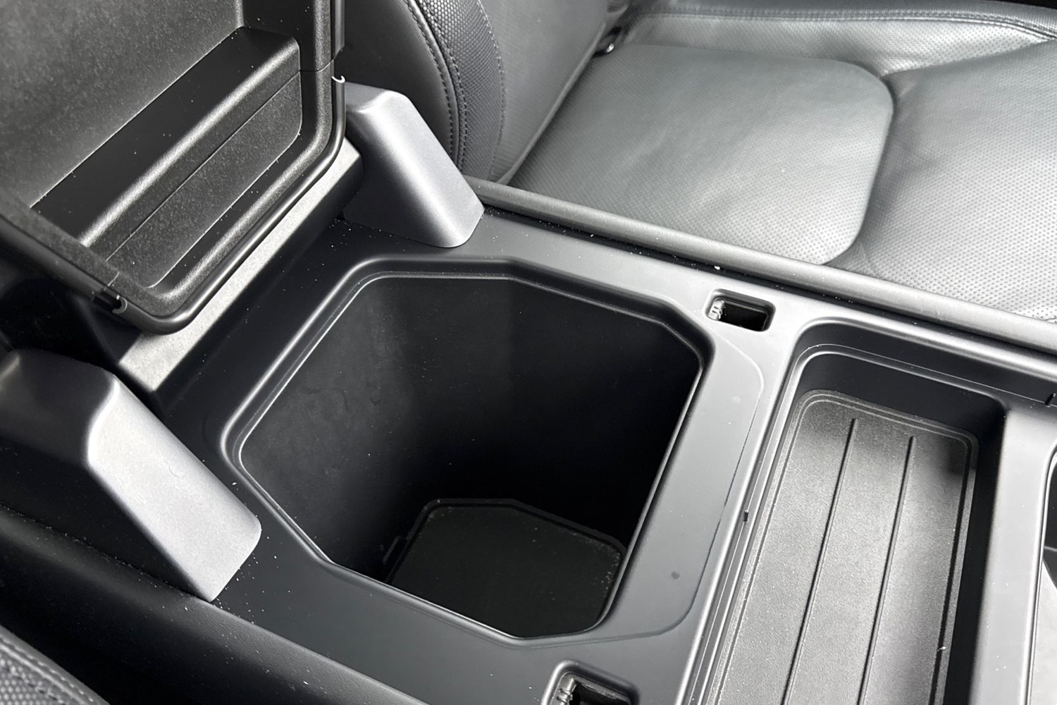 Used Land Rover Defender 2023 for sale - 77257674: Photo 49