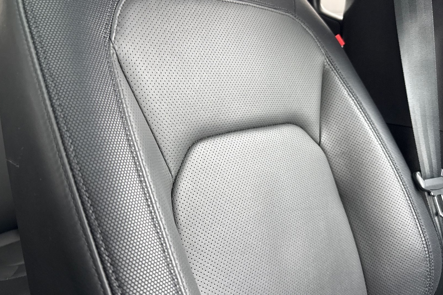 Used Land Rover Defender 2023 for sale - 77257674: Photo 50