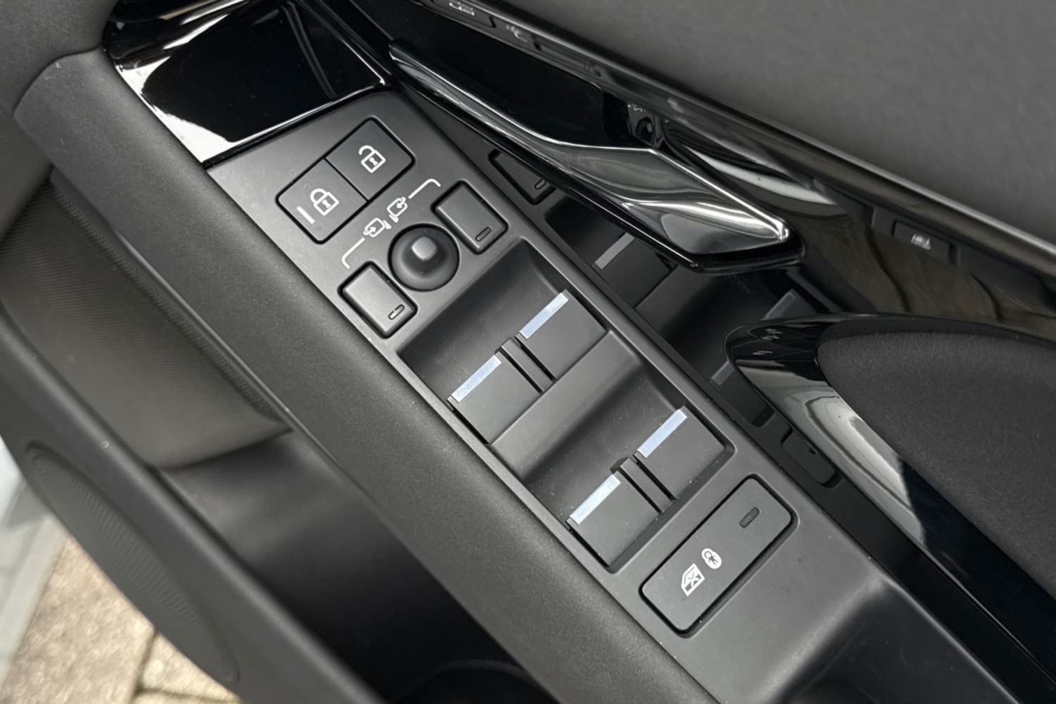 Used Land Rover Range Rover Evoque 2025 for sale - 77764516: Photo 25