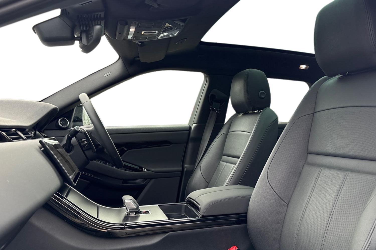 Used Land Rover Range Rover Evoque 2025 for sale - 77764516: Photo 3