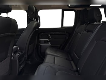 Used Land Rover Defender 110 2022 for sale - 79342081: Photo