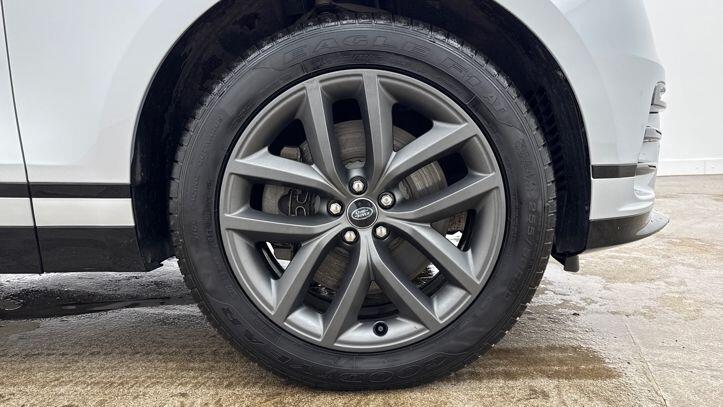 Used Land Rover Range Rover Velar 2023 for sale - 77226543: Photo 8