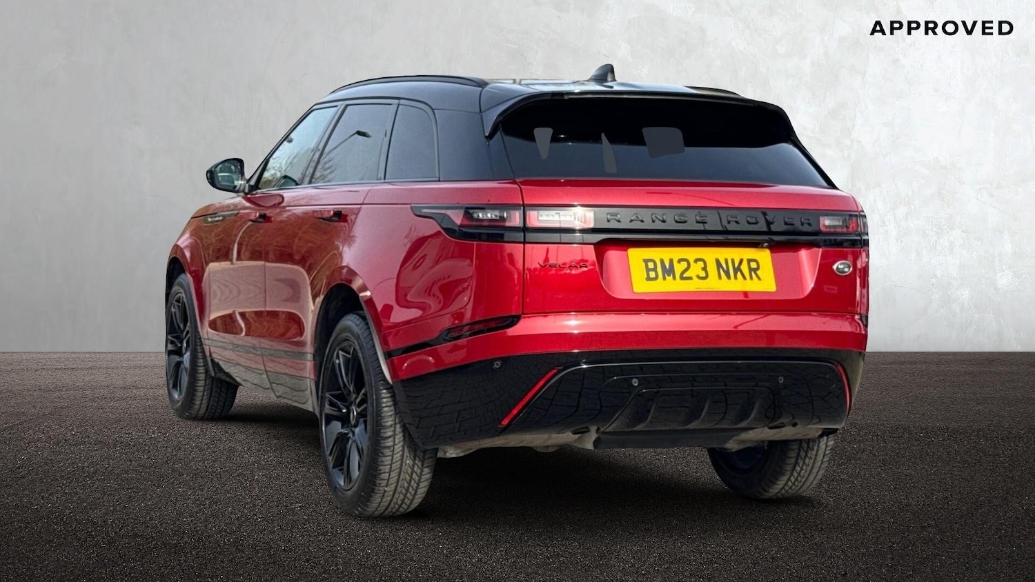 Used Land Rover Range Rover Velar 2023 for sale - 77981839: Photo 2