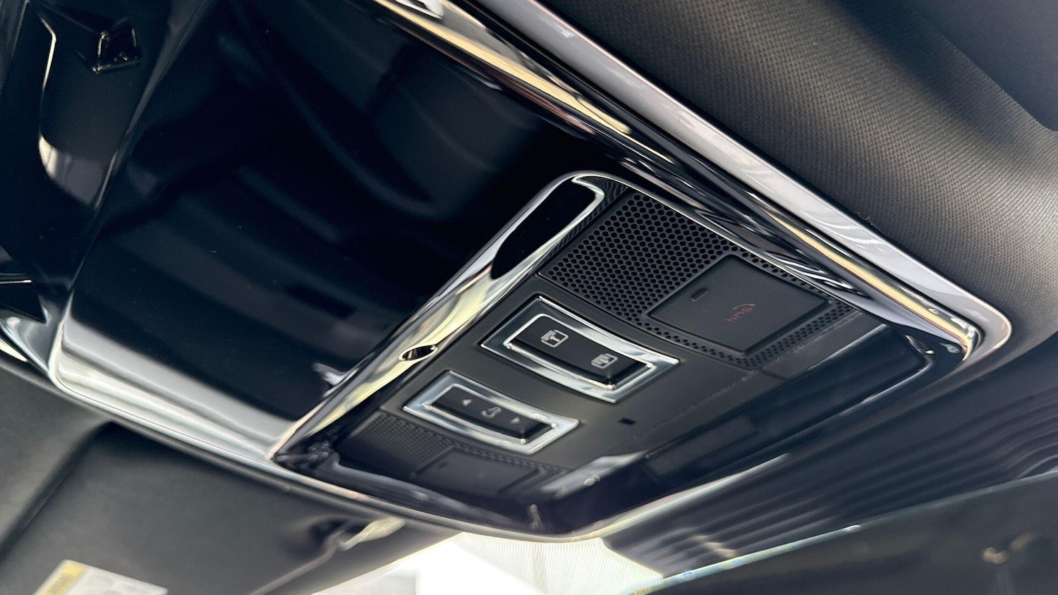 Used Land Rover Range Rover Velar 2023 for sale - 77981839: Photo 23