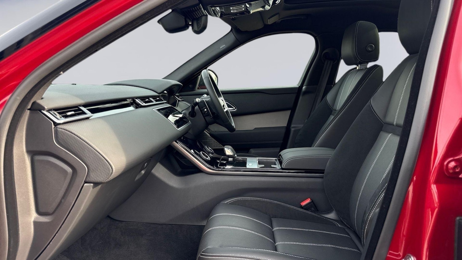 Used Land Rover Range Rover Velar 2023 for sale - 77981839: Photo 3