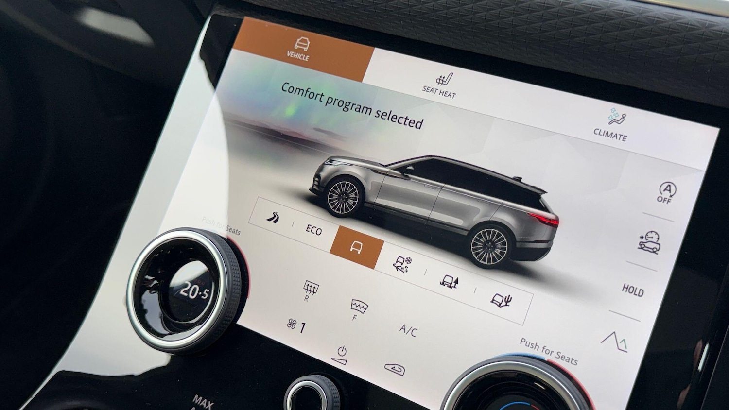 Used Land Rover Range Rover Velar 2023 for sale - 77981839: Photo 37