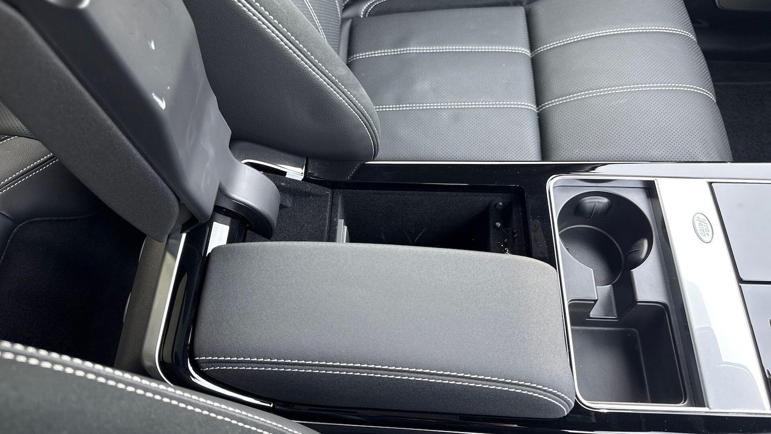 Used Land Rover Range Rover Velar 2023 for sale - 77981839: Photo 40