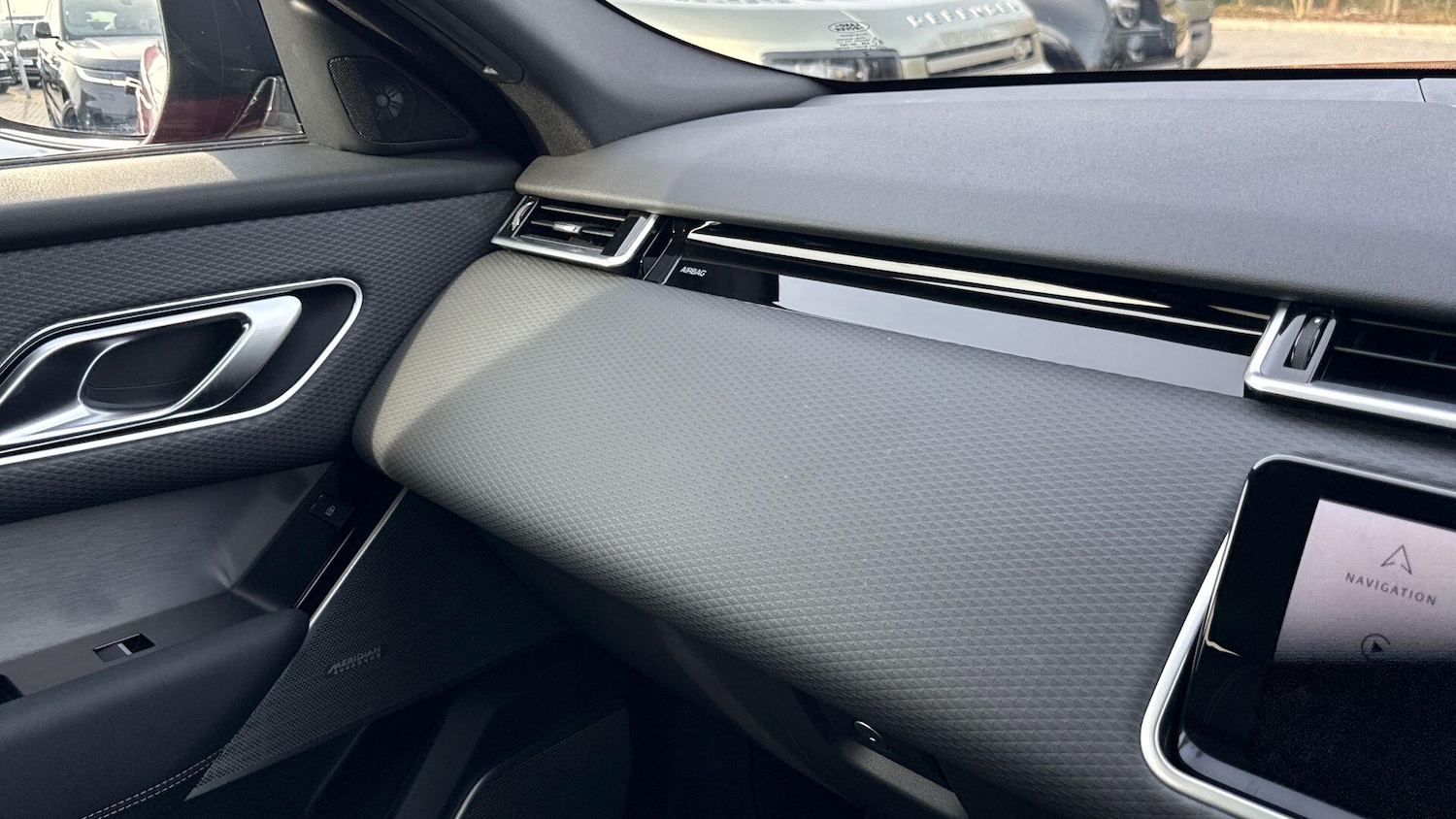 Used Land Rover Range Rover Velar 2023 for sale - 77981839: Photo 43