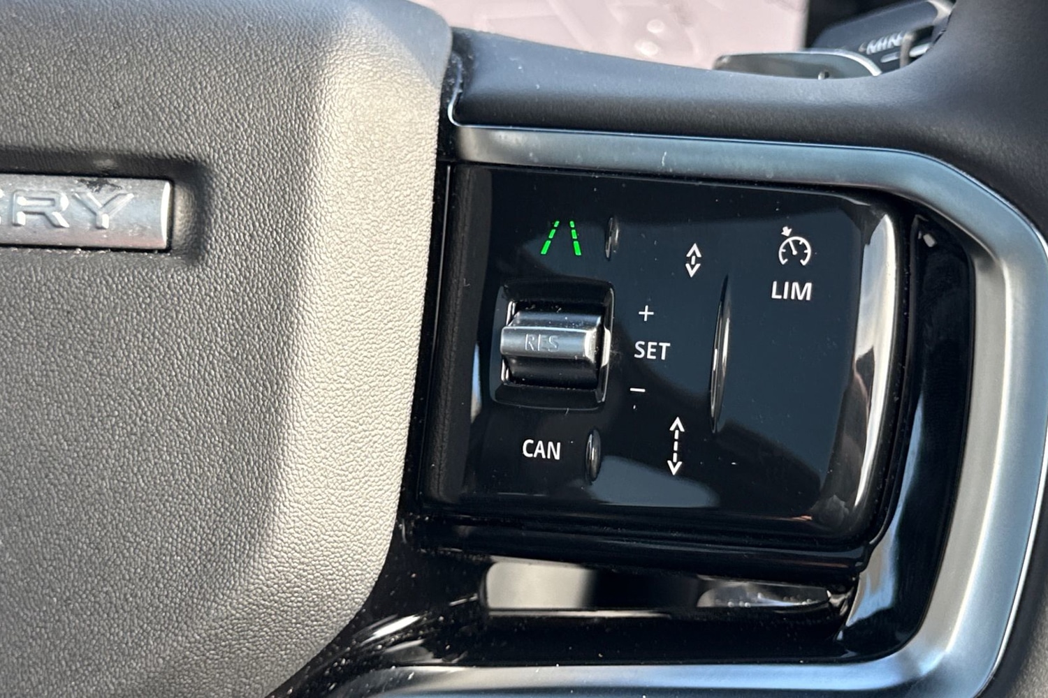 Used Land Rover Discovery Sport 2025 for sale - 77764551: Photo 31