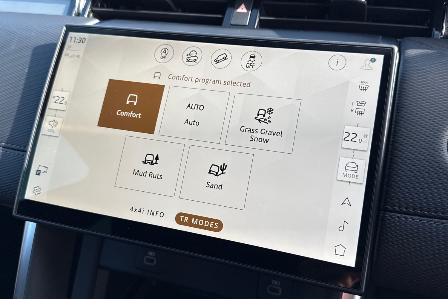 Used Land Rover Discovery Sport 2025 for sale - 77764551: Photo 37