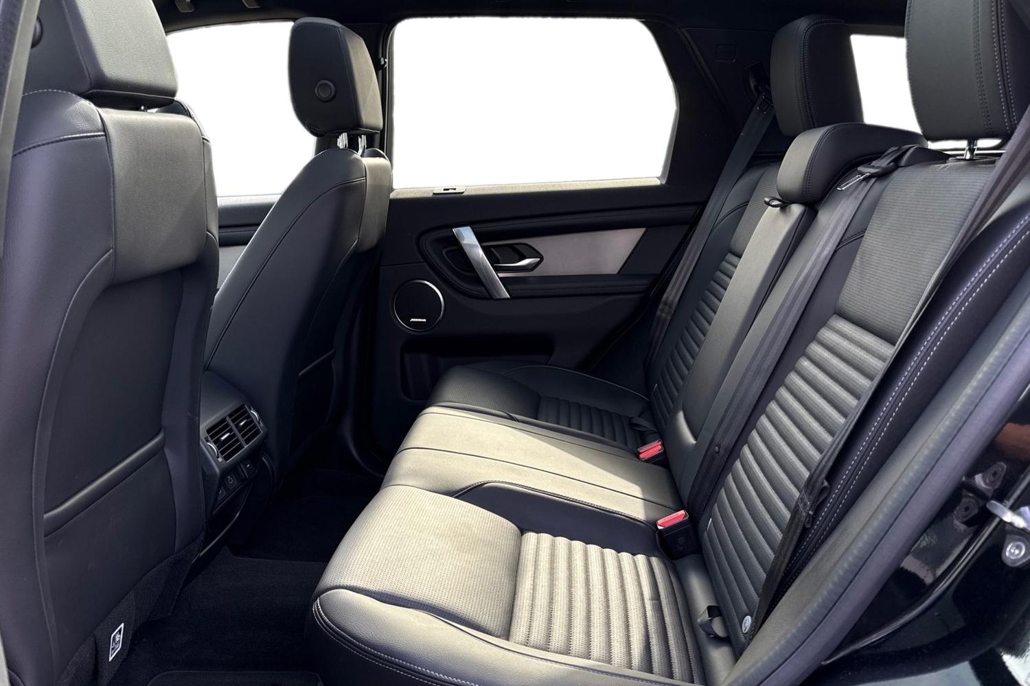 Used Land Rover Discovery Sport 2025 for sale - 77764551: Photo 4