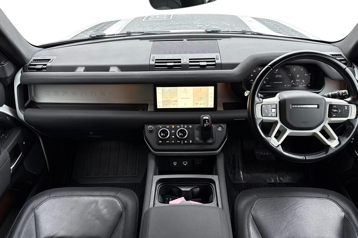 Used Land Rover Defender 90 2023 for sale - 76985333: Photo 10