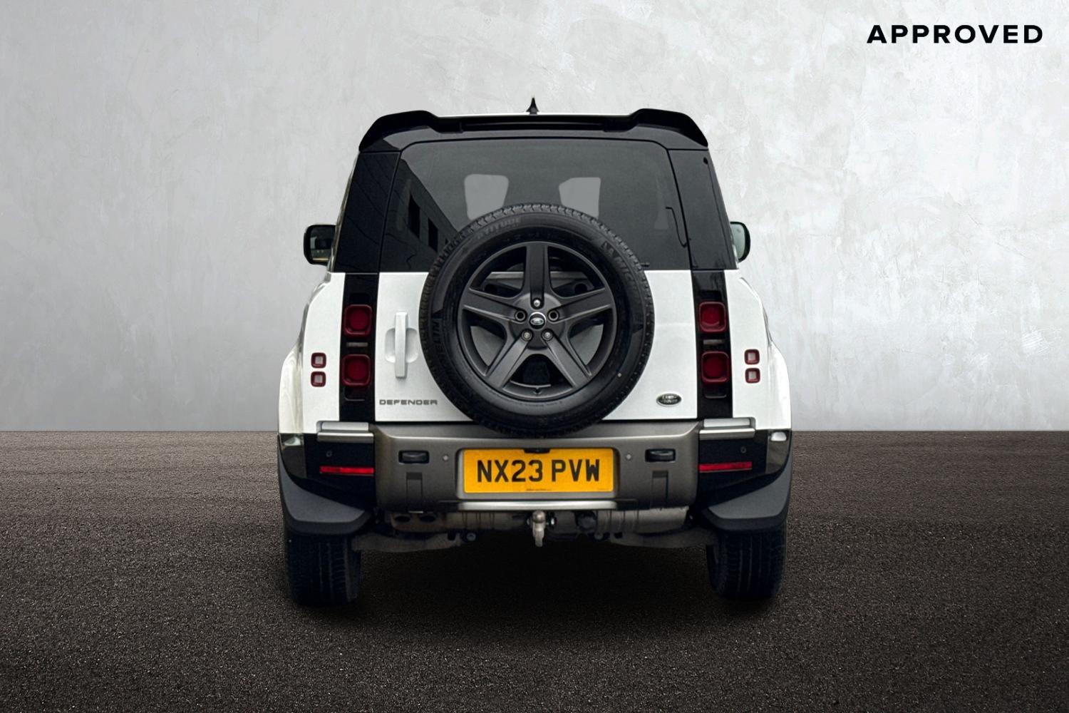 Used Land Rover Defender 90 2023 for sale - 76985333: Photo 7