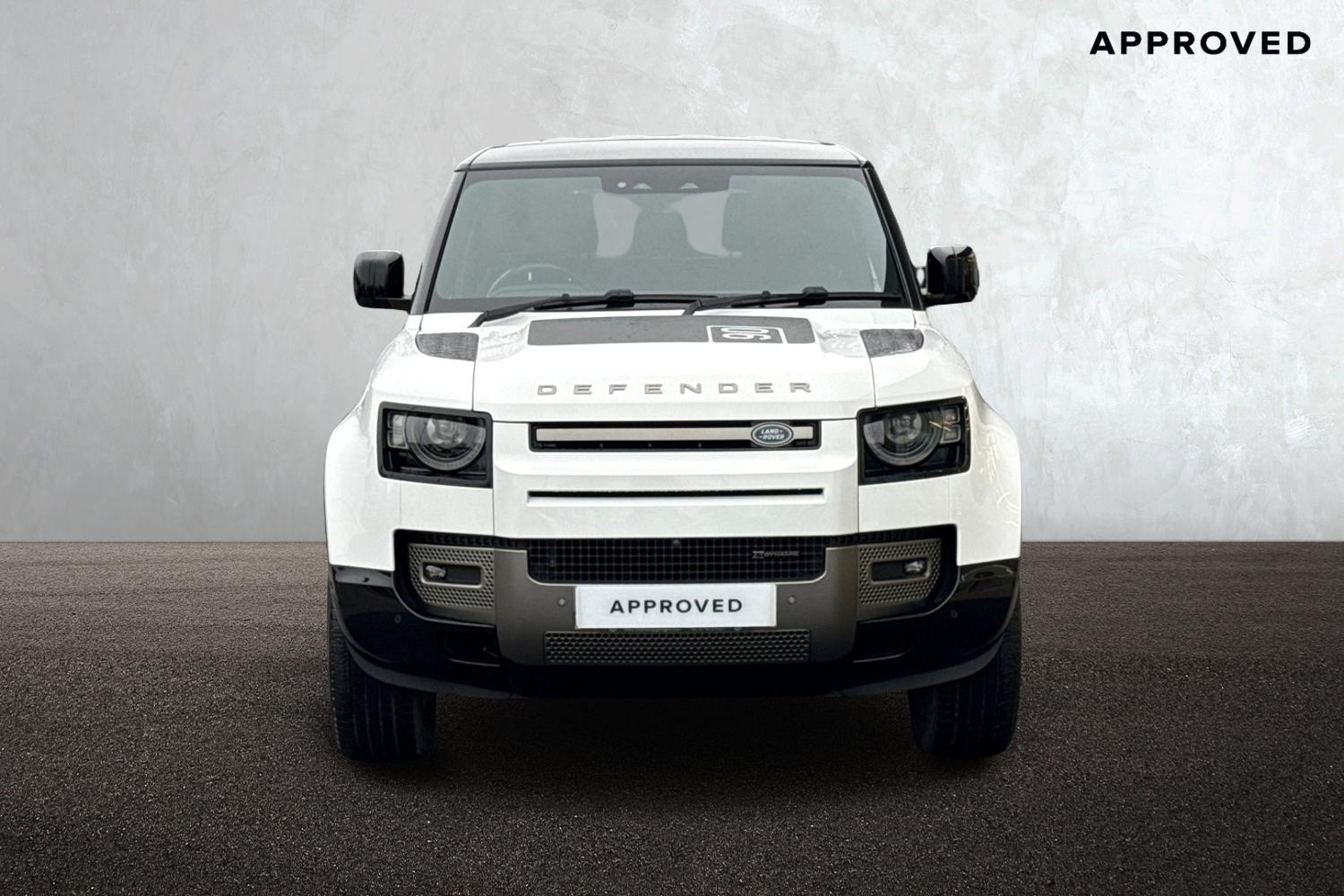 Used Land Rover Defender 90 2023 for sale - 76985333: Photo 8