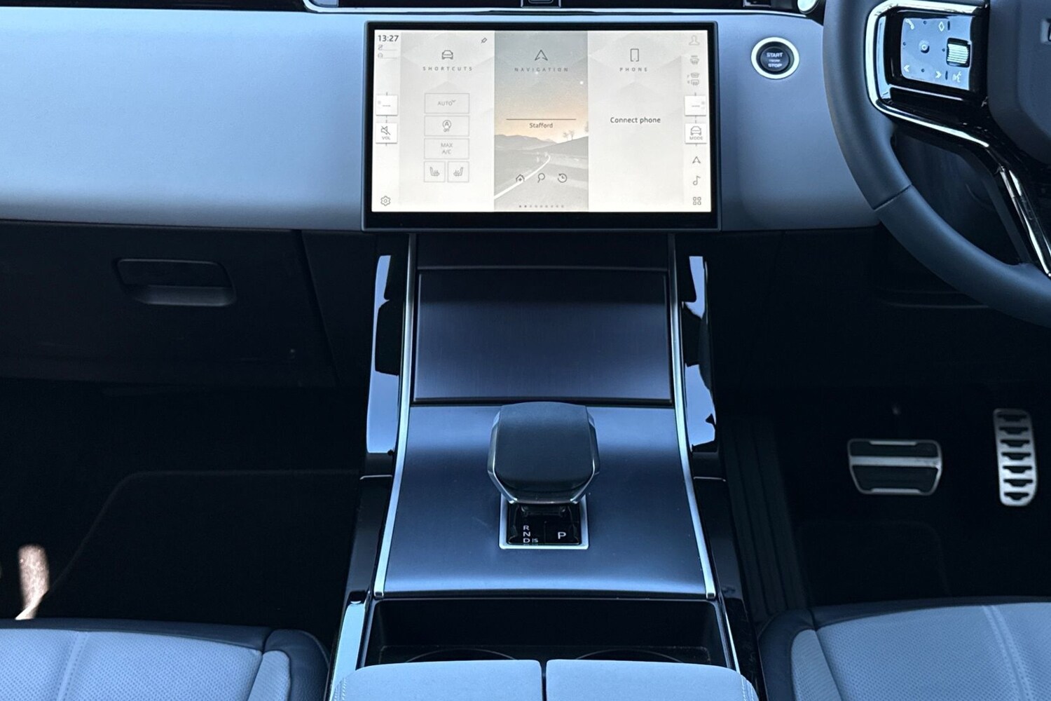 Used Land Rover Range Rover Evoque 2025 for sale - 77943769: Photo 15