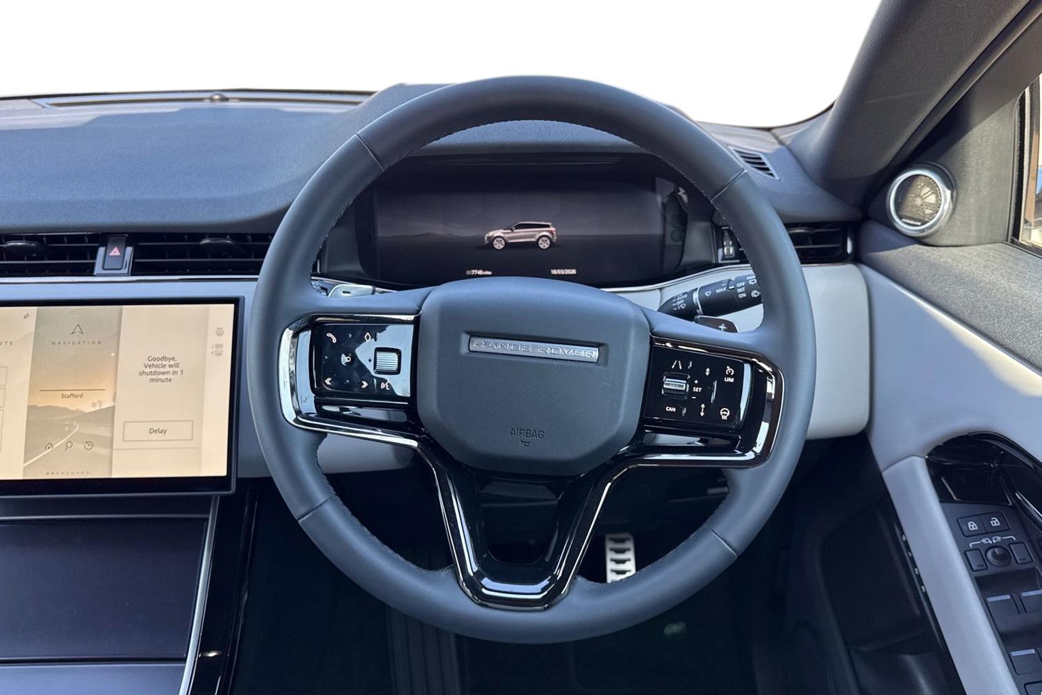 Used Land Rover Range Rover Evoque 2025 for sale - 77943769: Photo 16