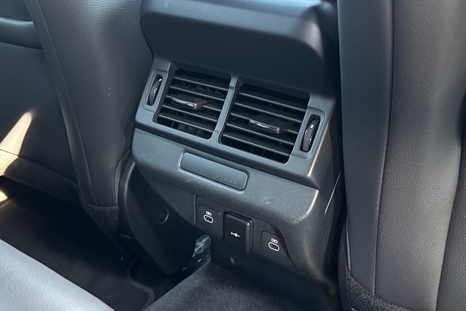 Used Land Rover Range Rover Evoque 2025 for sale - 77943769: Photo 19