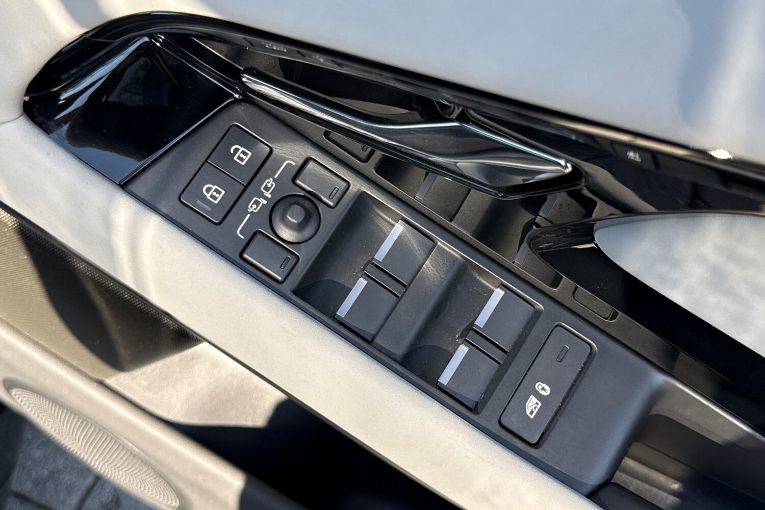 Used Land Rover Range Rover Evoque 2025 for sale - 77943769: Photo 26