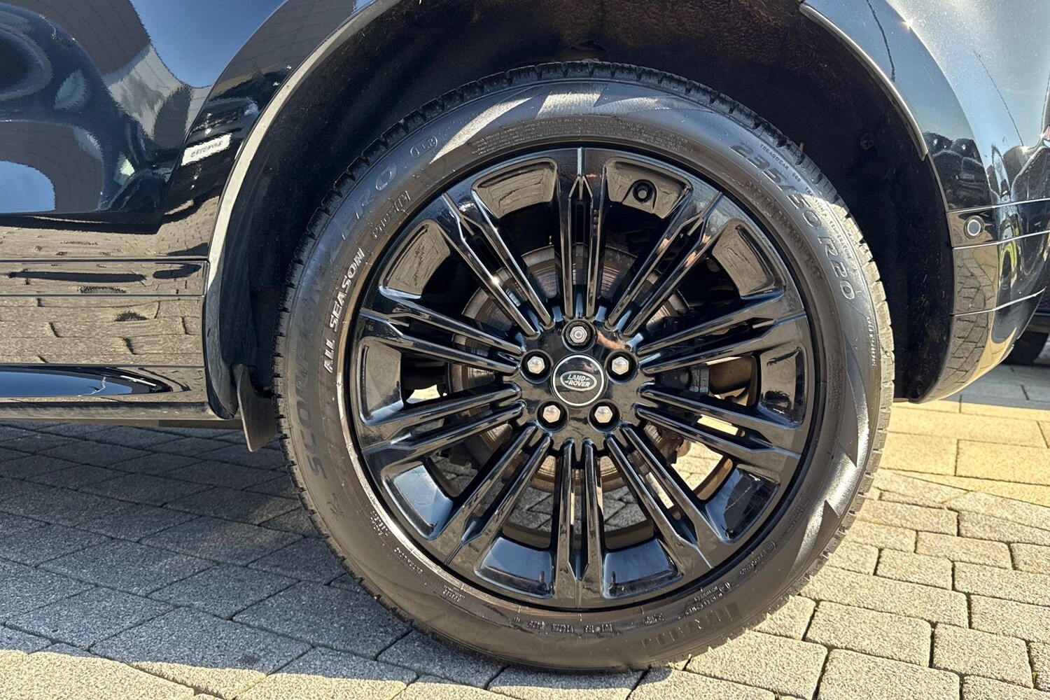 Used Land Rover Range Rover Evoque 2025 for sale - 77943769: Photo 37