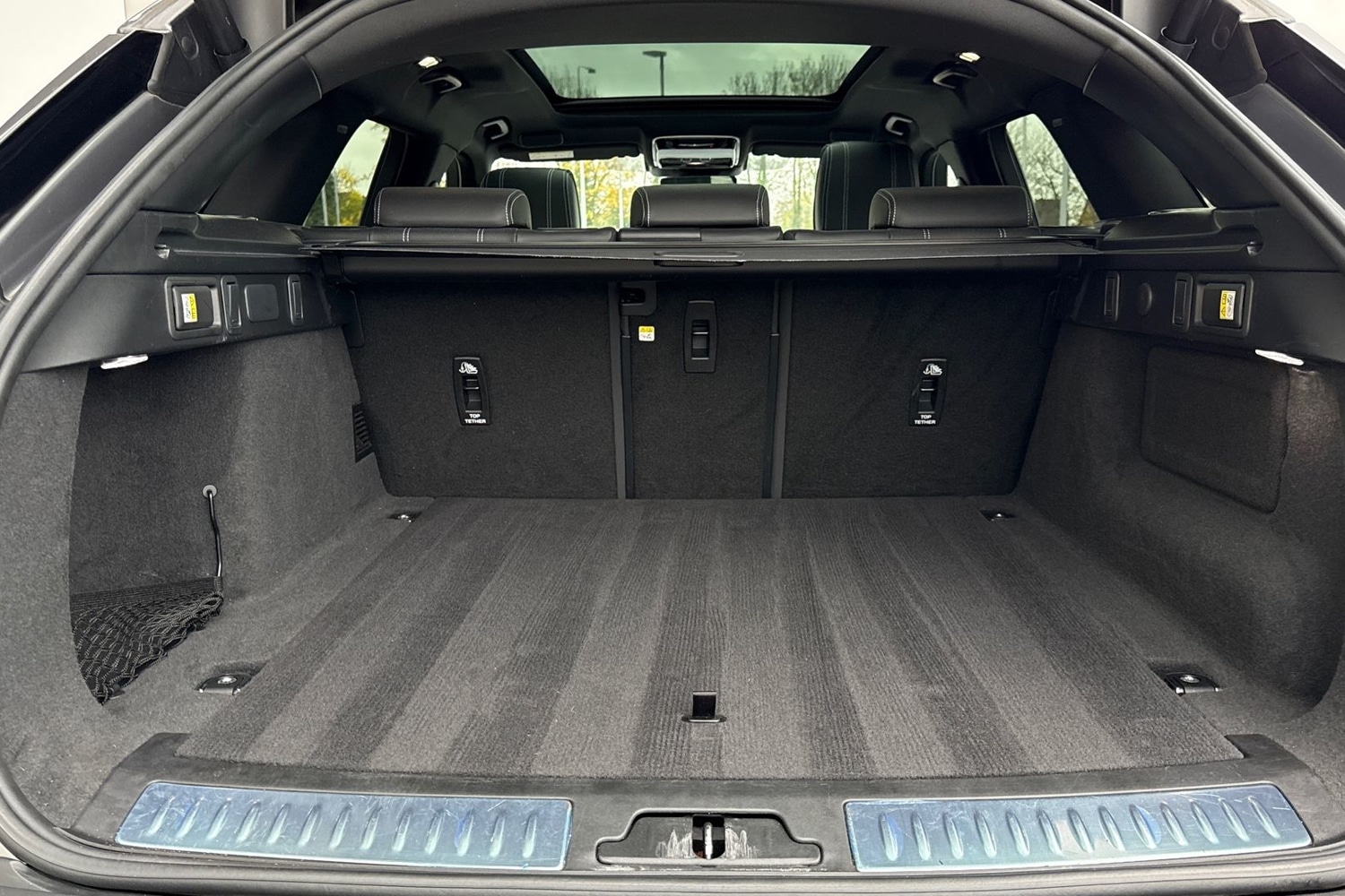 Used Land Rover Range Rover Velar 2022 for sale - 76546109: Photo 11