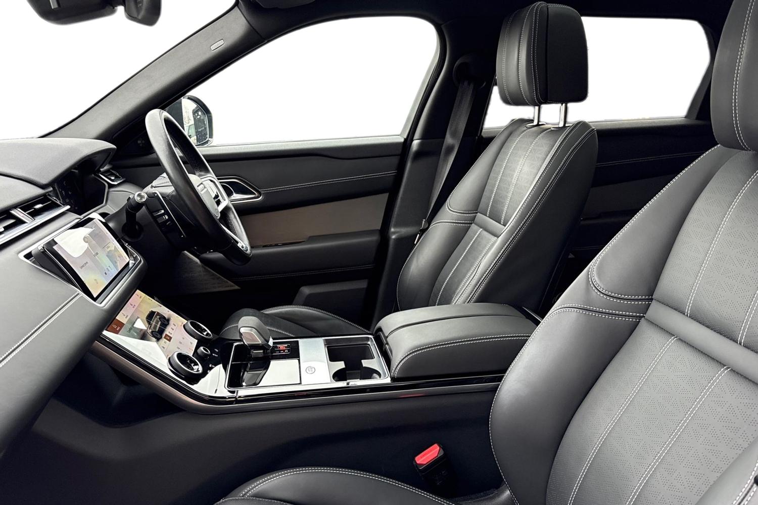 Used Land Rover Range Rover Velar 2022 for sale - 76546109: Photo 3