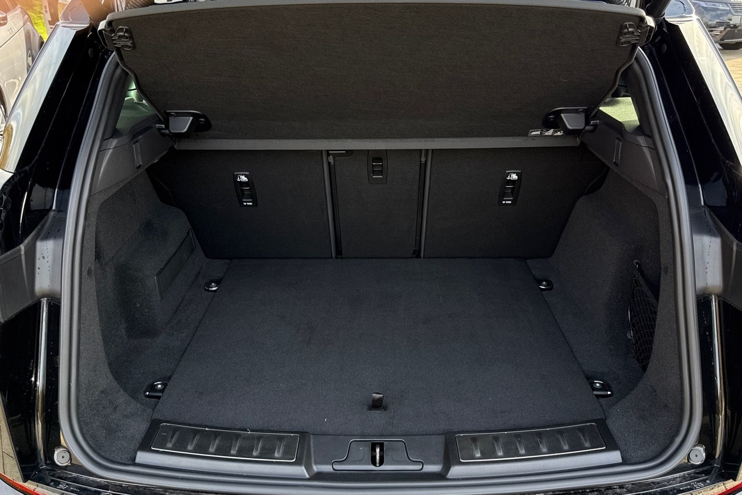 Used Land Rover Range Rover Evoque 2025 for sale - 77728798: Photo 10