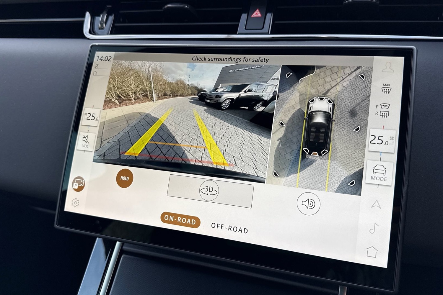 Used Land Rover Range Rover Evoque 2025 for sale - 77728798: Photo 12