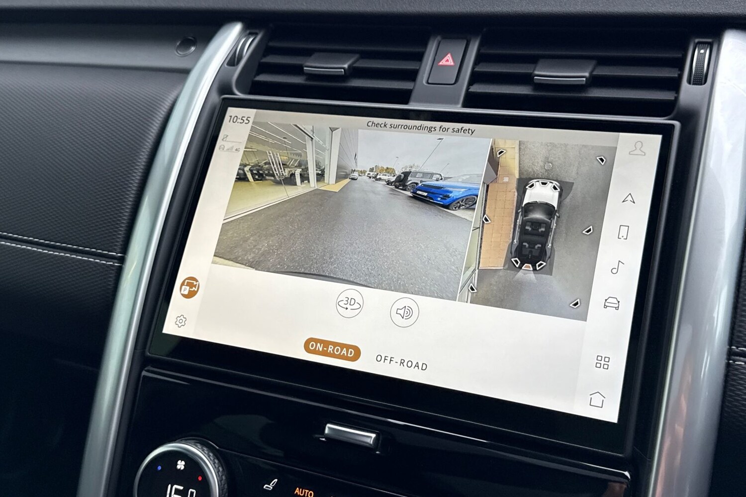 Used Land Rover Discovery 2025 for sale - 76469260: Photo 12