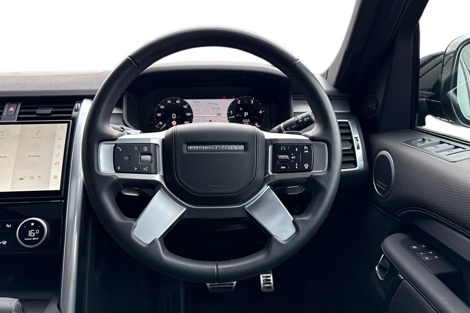 Used Land Rover Discovery 2025 for sale - 76469260: Photo 15