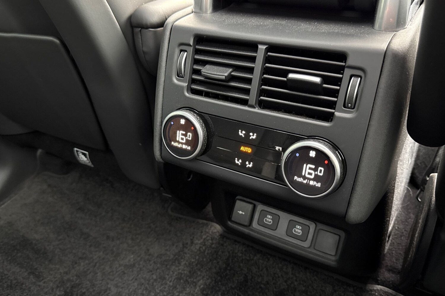 Used Land Rover Discovery 2025 for sale - 76469260: Photo 18