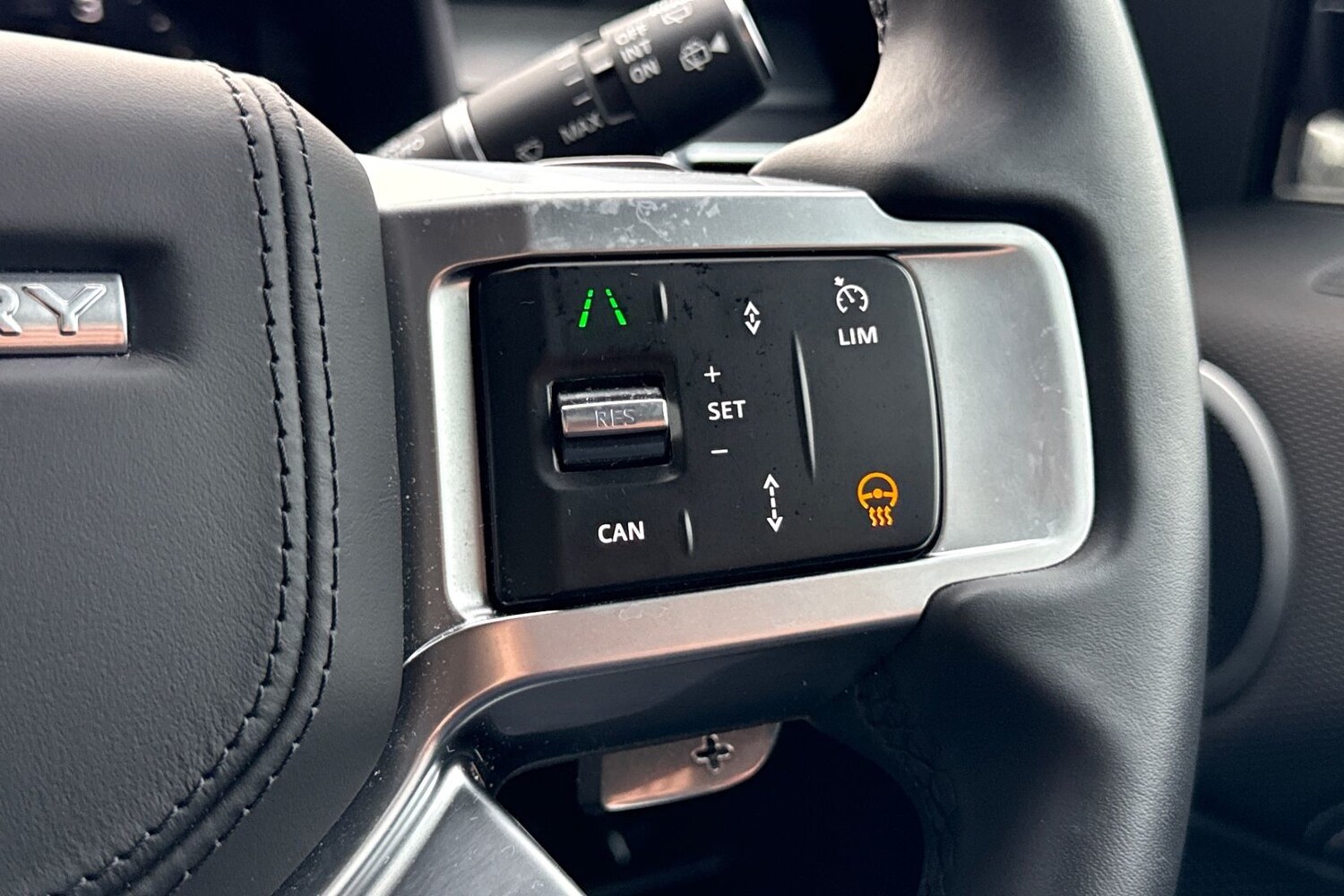 Used Land Rover Discovery 2025 for sale - 76469260: Photo 35