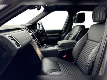 Used Land Rover Discovery 2025 for sale - 76469260: Photo