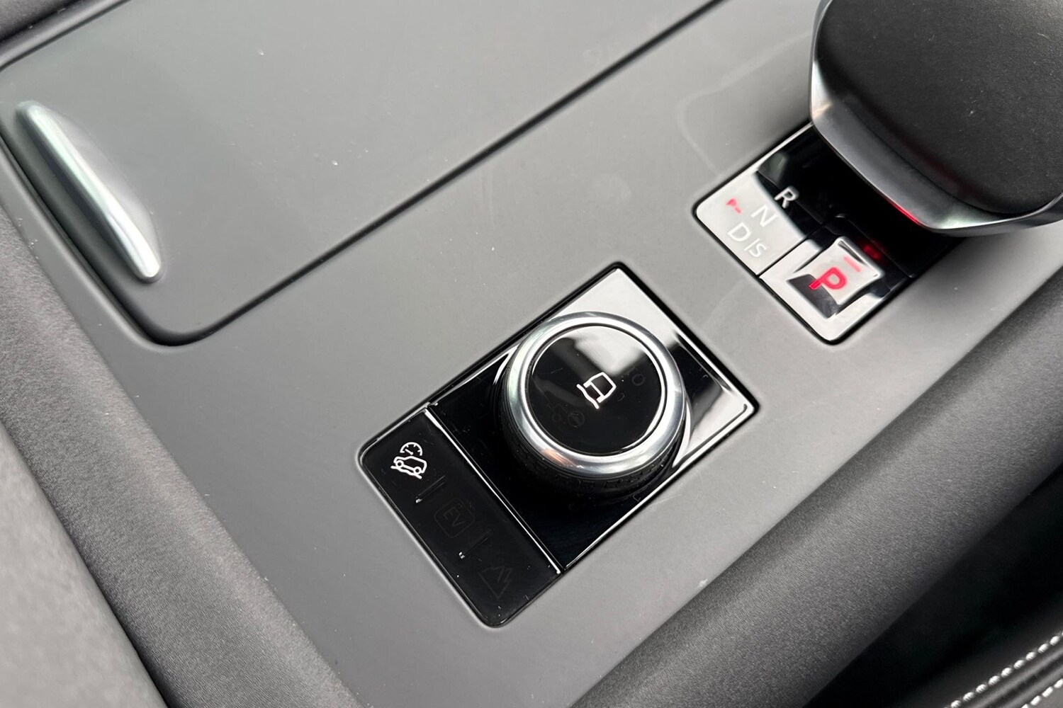 Used Land Rover Discovery 2025 for sale - 76469260: Photo 43