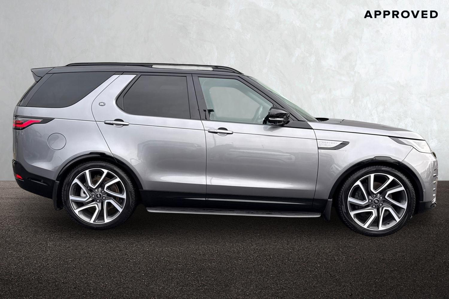 Used Land Rover Discovery 2025 for sale - 76469260: Photo 5