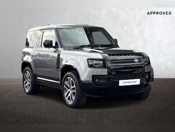 Used Land Rover Defender 90 2024 for sale - 75772607: Photo