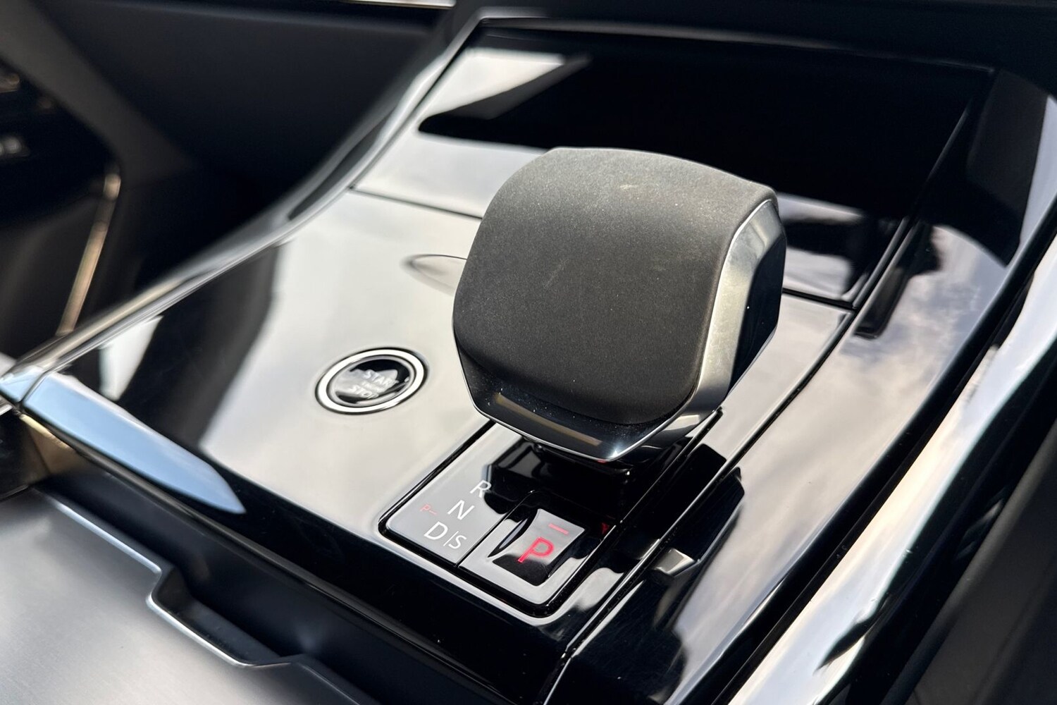 Used Land Rover Range Rover Sport 2024 for sale - 77631404: Photo 13