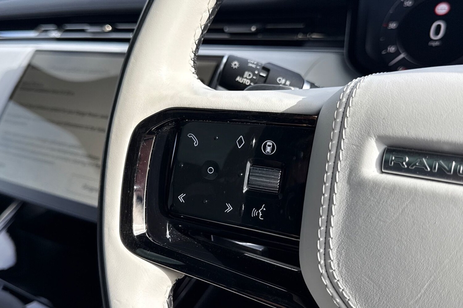 Used Land Rover Range Rover Sport 2024 for sale - 77631404: Photo 34