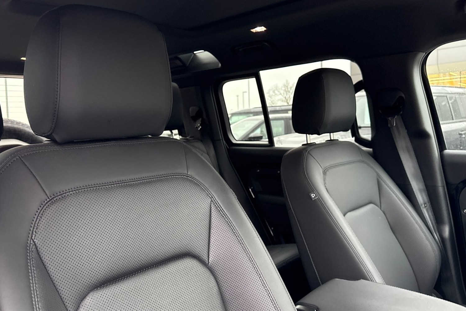 Used Land Rover Defender 2025 for sale - 77374288: Photo 21