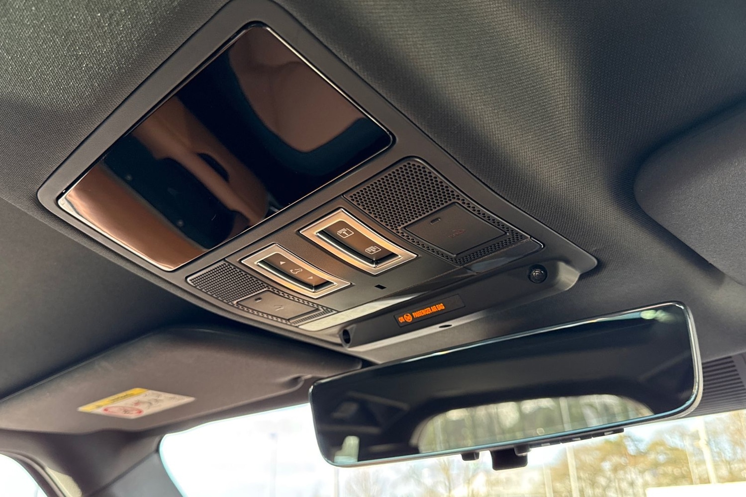 Used Land Rover Defender 2023 for sale - 77048507: Photo 23